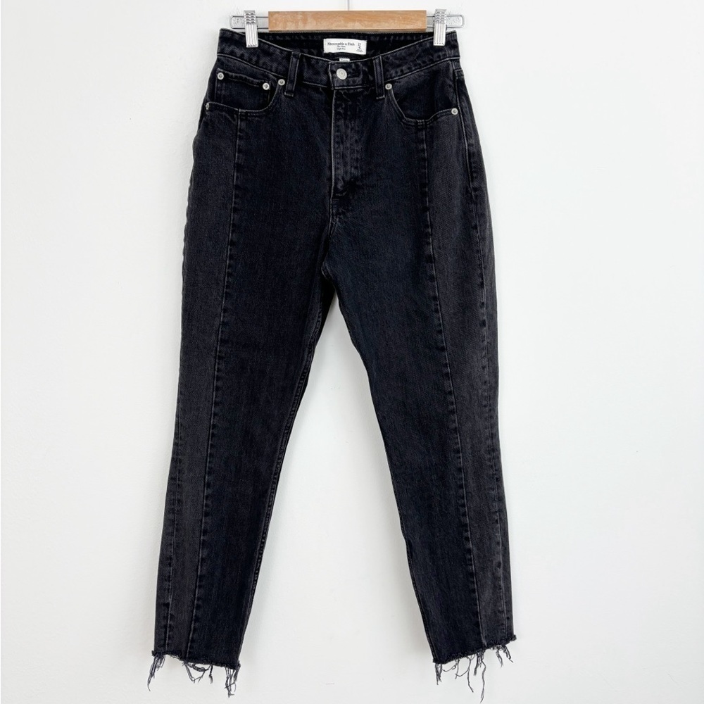 Abercrombie & Fitch Black The Mom High Rise Curve Frayed Hem Jeans Size 27/4
